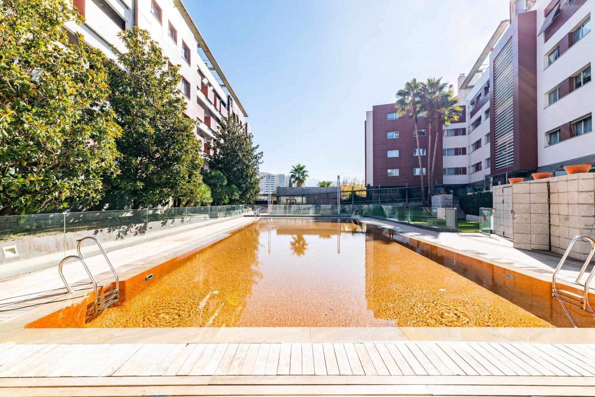 Appartement Tuguest Avenida De La Investigacion - Free Parking à Grenade Extérieur photo